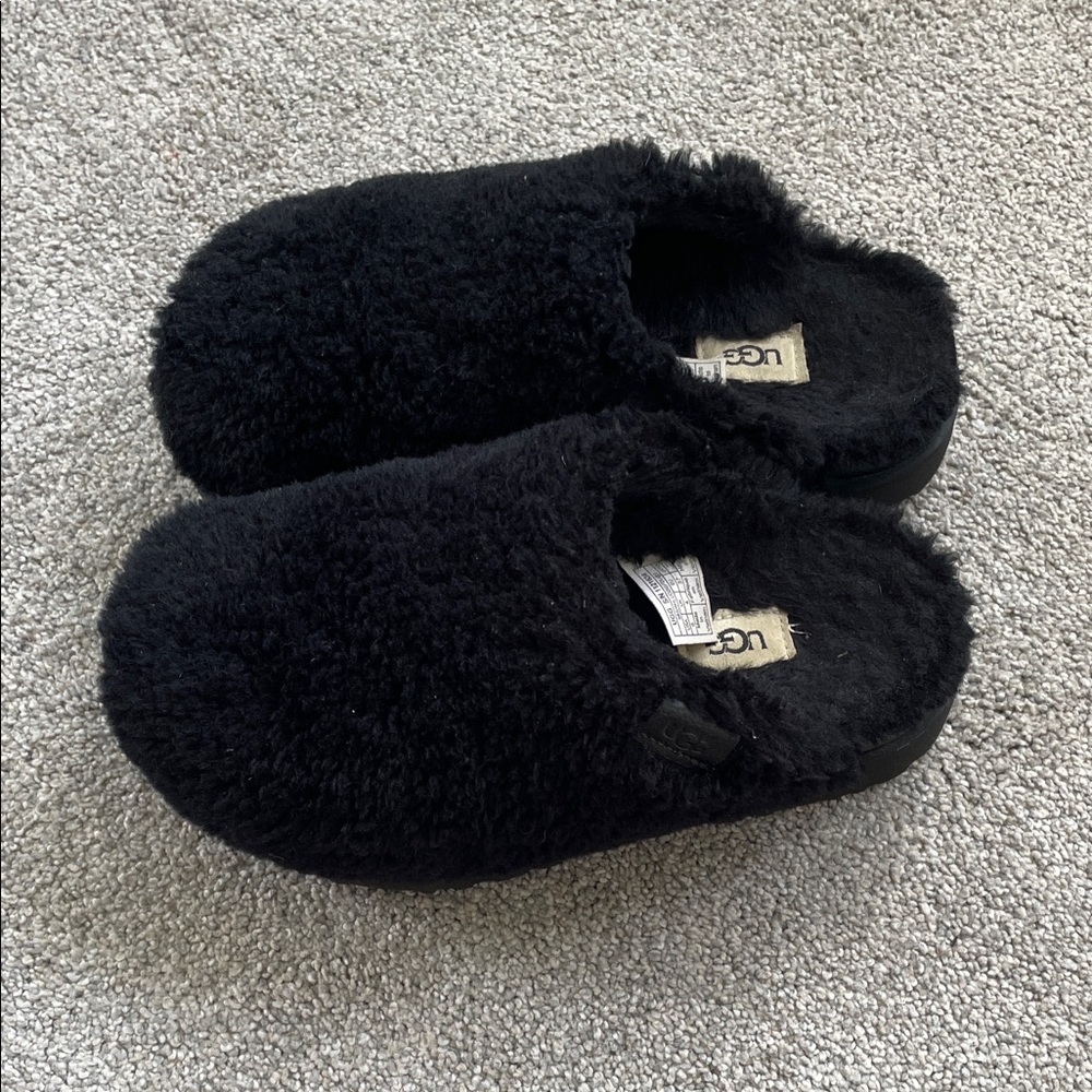 UGG Platform Slip On